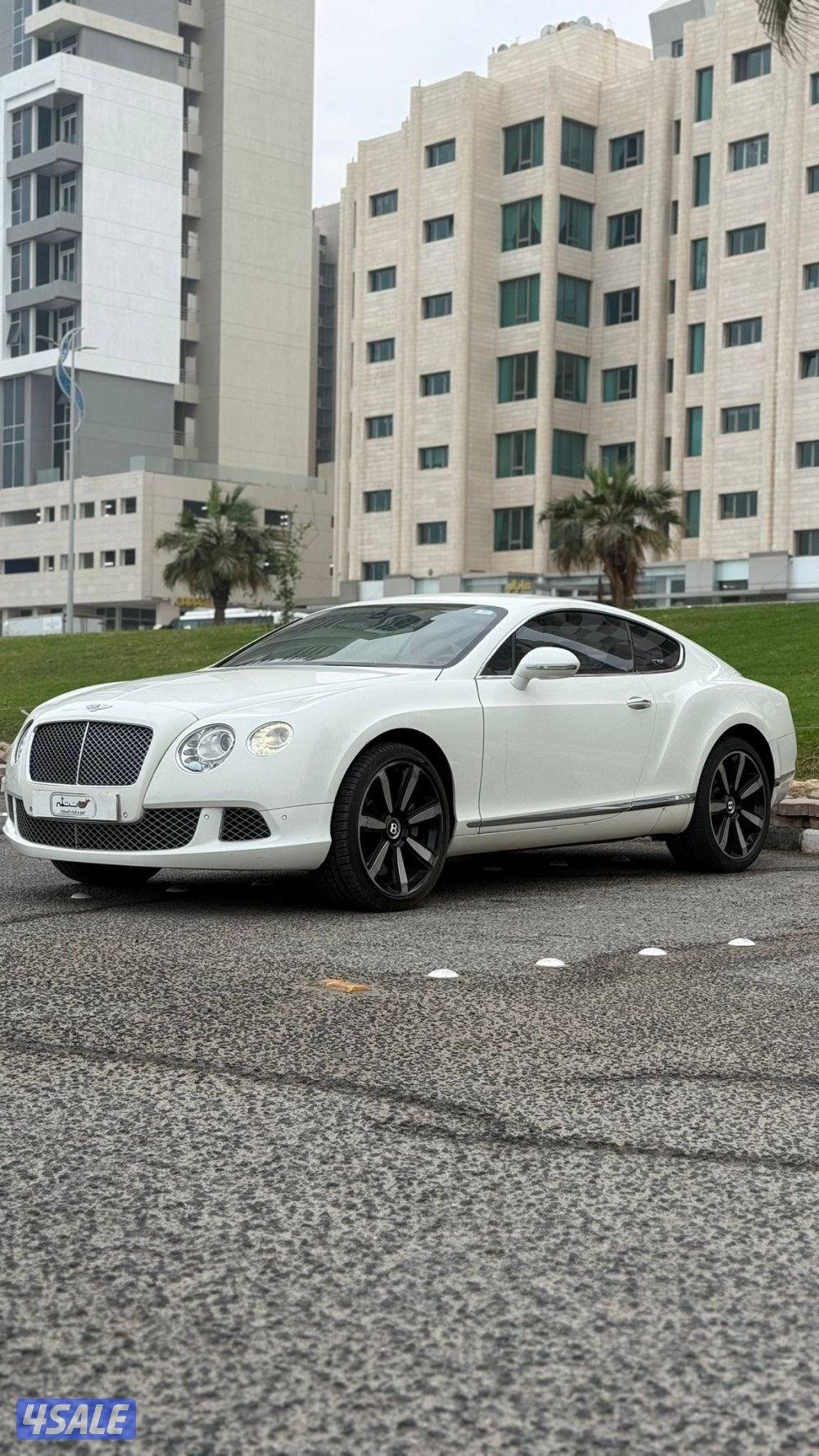 بنتلي كونتينتال GT موديل 2012 / بحاله ممتازه5