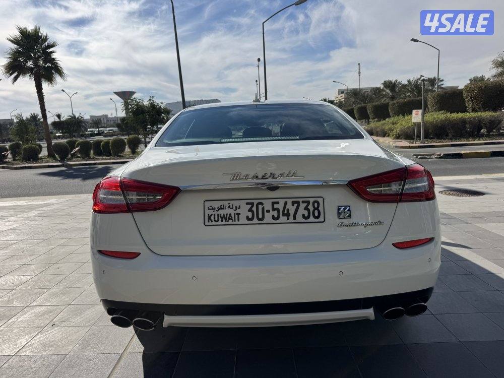 للبيع : مازيراتي : موديل 2015 : كامل المواصفات1