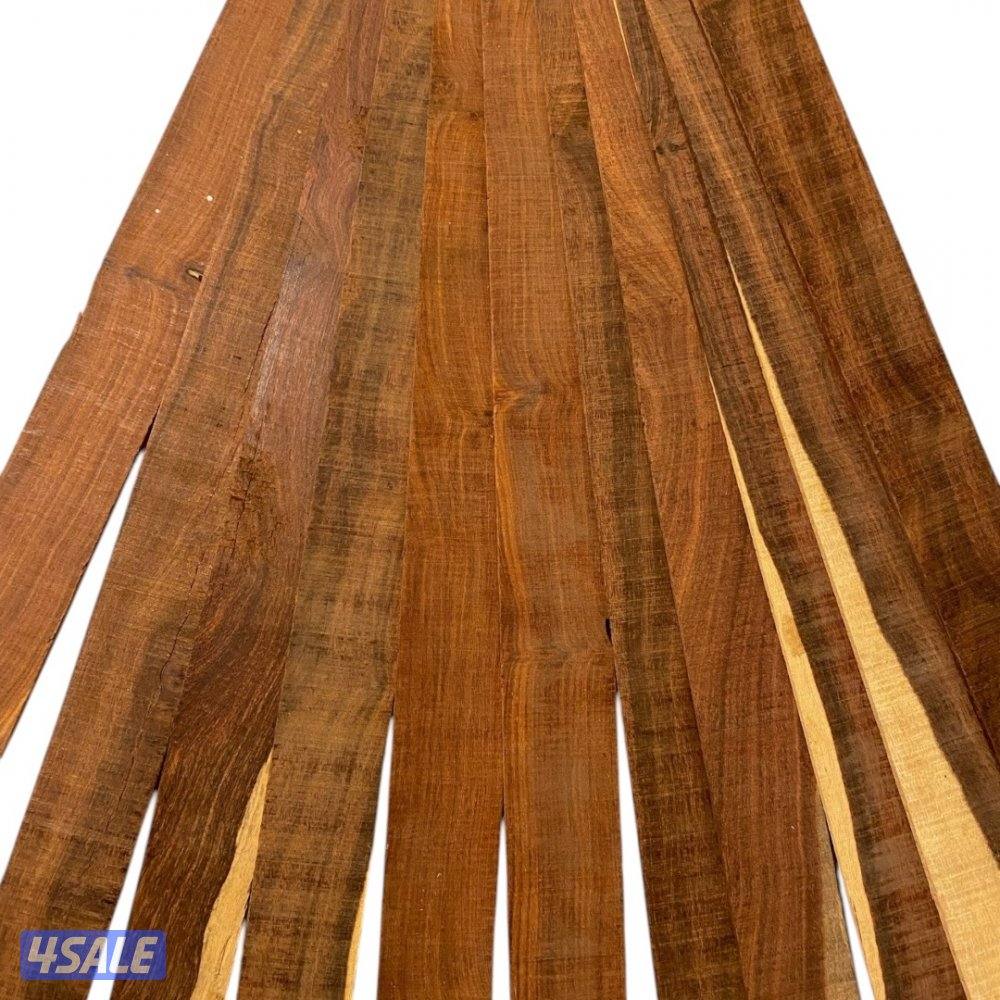 أخشاب متعددة من الأنواع لصناعة العود7