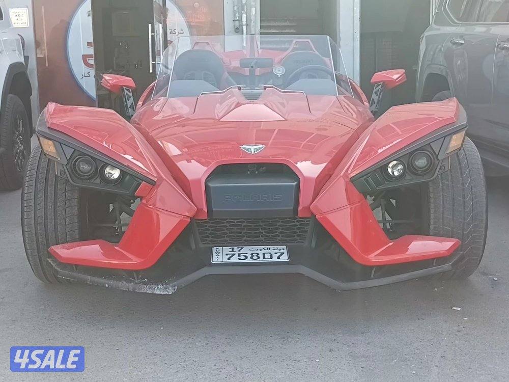 سلينق شوت
نوع SL 
عداد39 الف كيلو 
موديل2015 بحالة الوكالة شرط الفحص0