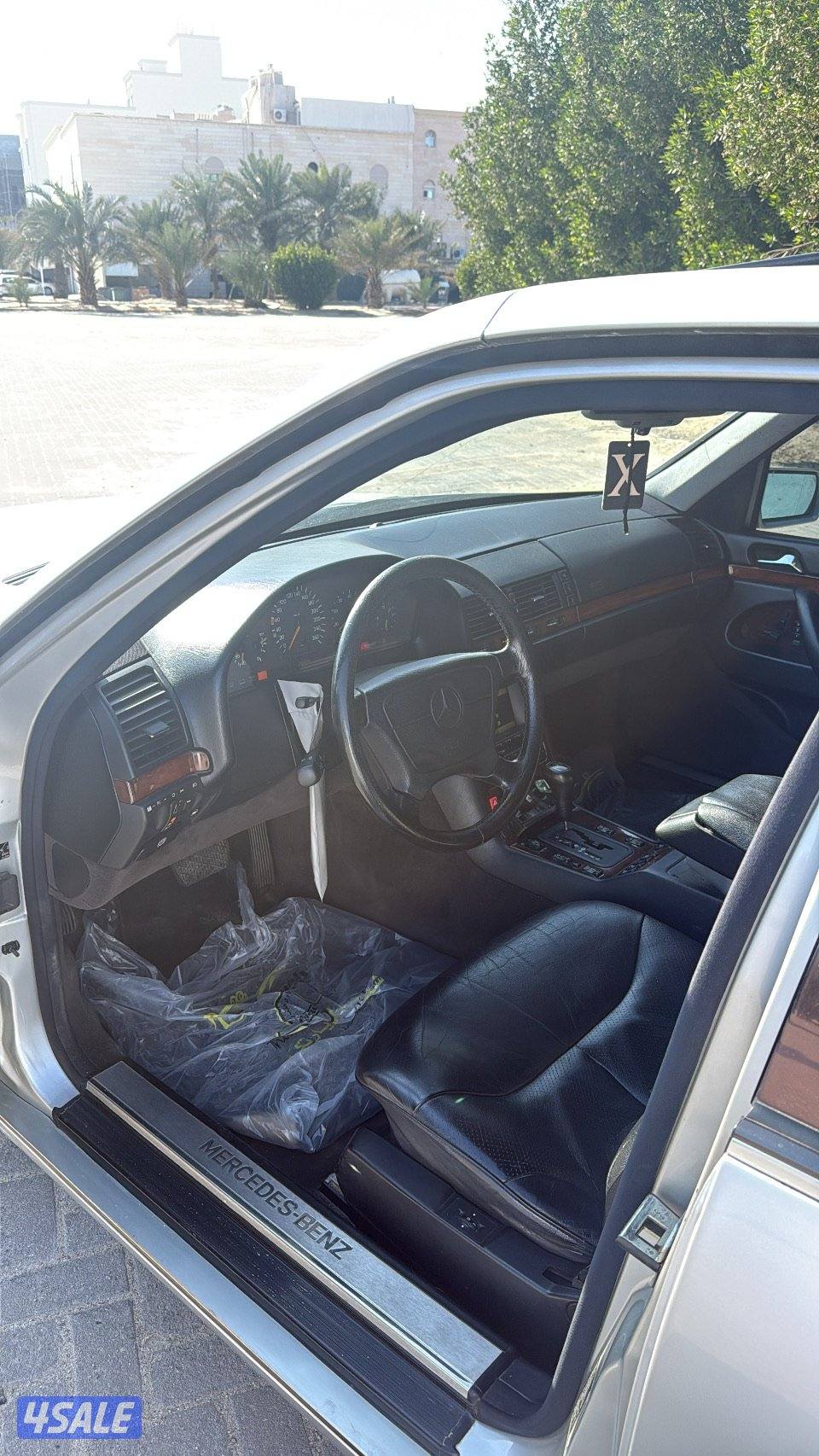 للبيع مورسيدس شبح 500 لارج شرط الفحص قير مكينه شاصي2