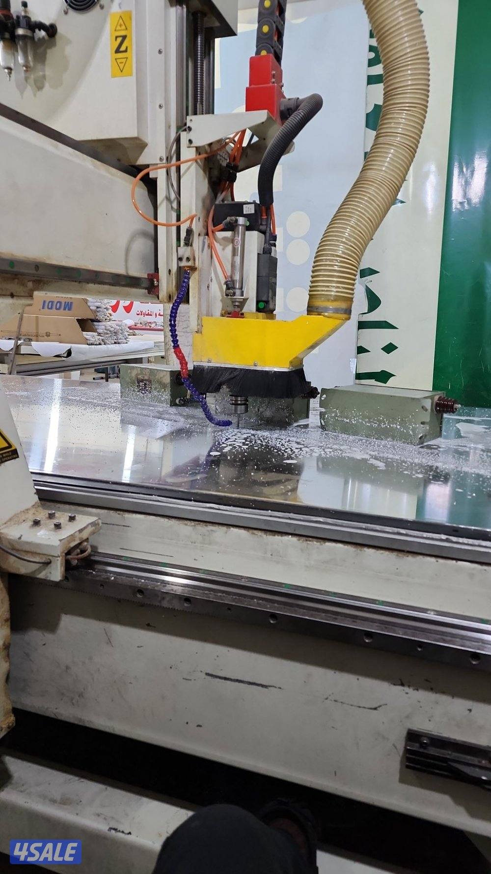 تنفيذ واجهات محلات كاملة | حروف مضيئة12