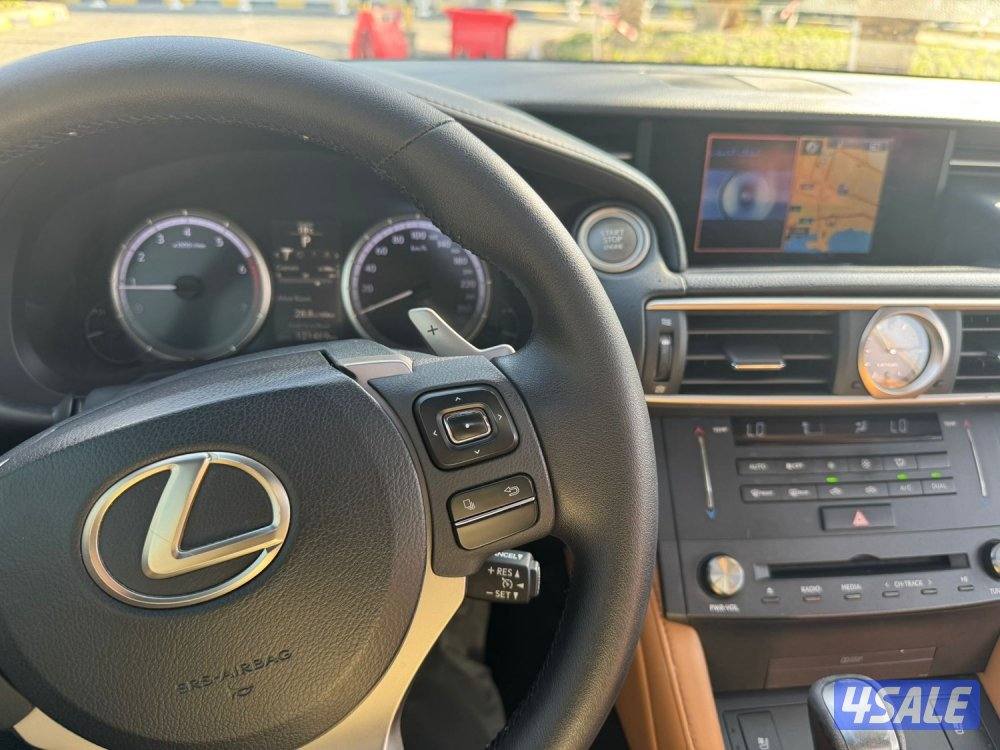 لكزس RC200 مديل 2017 ماشي 120 بحالة نظيفه شرط الفحص9