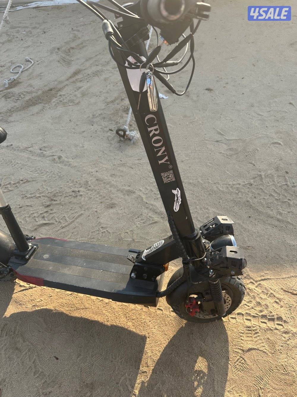 سكوتر مع مفتاح سرعه تصل الى 50 km2