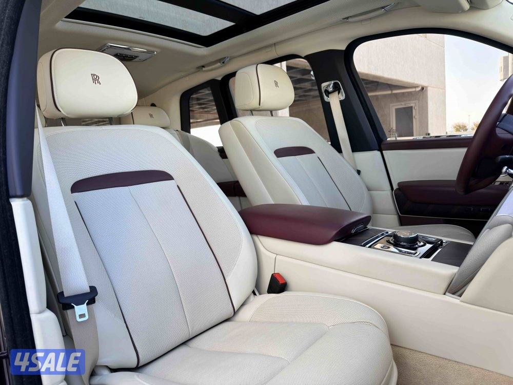 موديل 2020وكالة الكويت ماشي23000كم تحت الكفالة لغاية 29/12/20266