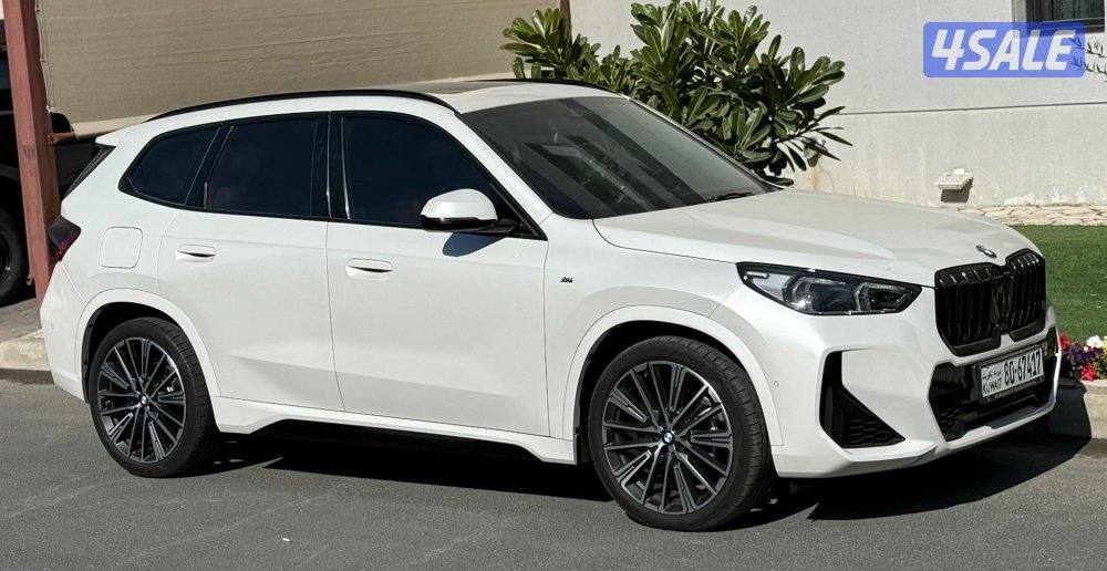 بي ام دبليو - X1 Mpackage - 2025 - وارد الغانم5