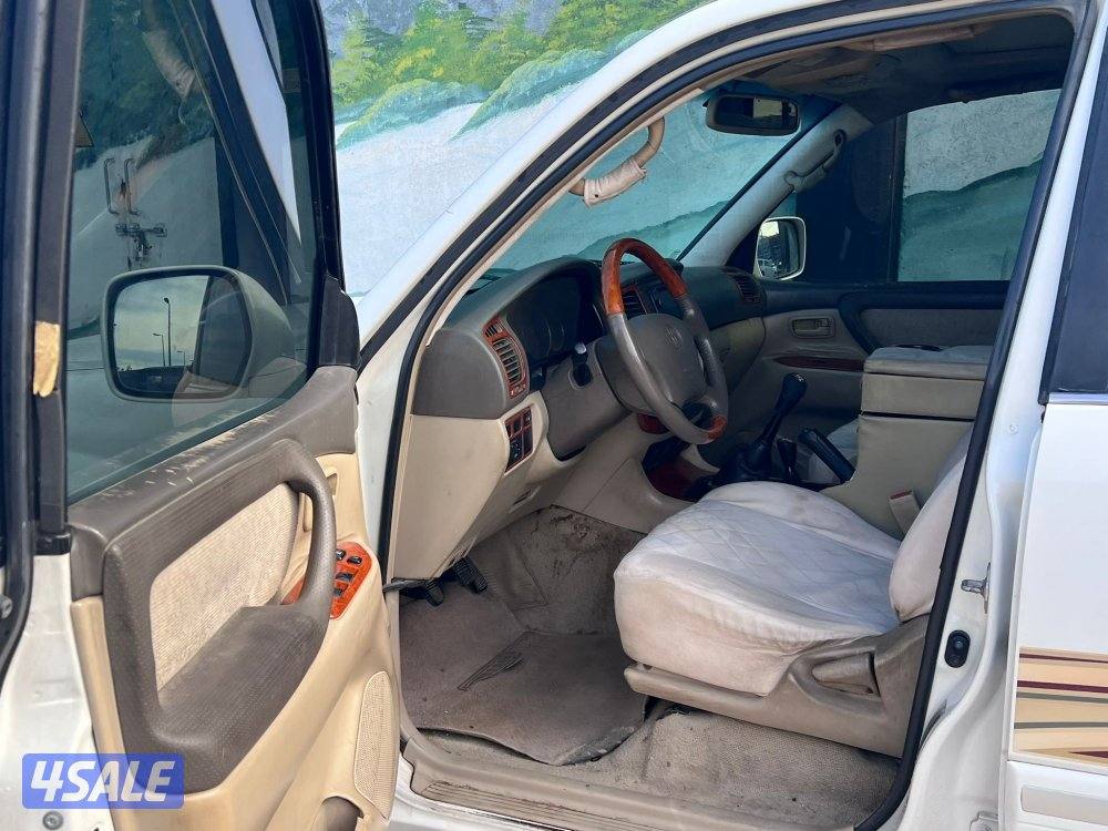 لاند كروزر محول4