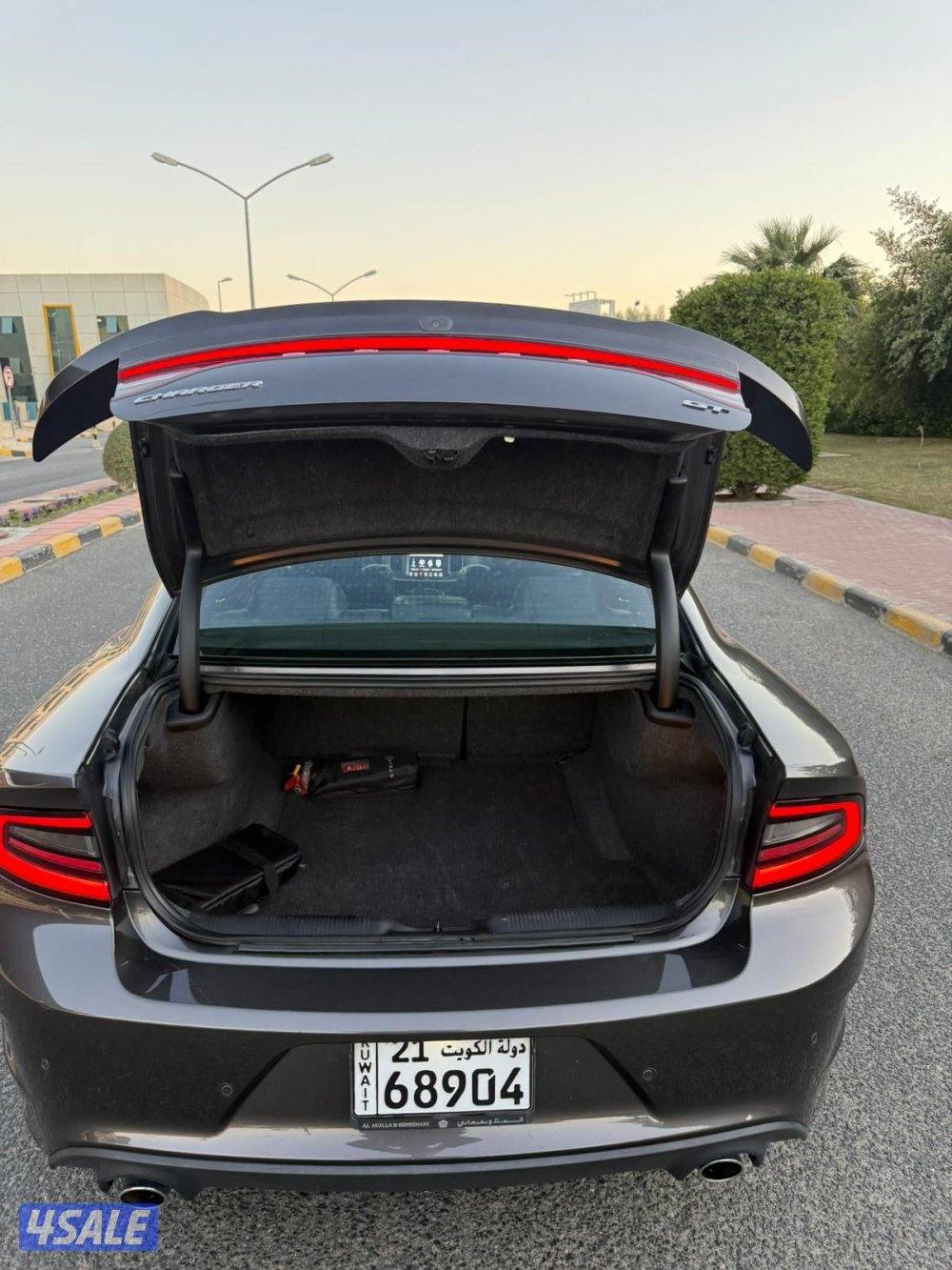 شارجر GT موديل 2022 بحاله الوكالة 6 سلندر اعلى درجه صبغ وكاله عداد709