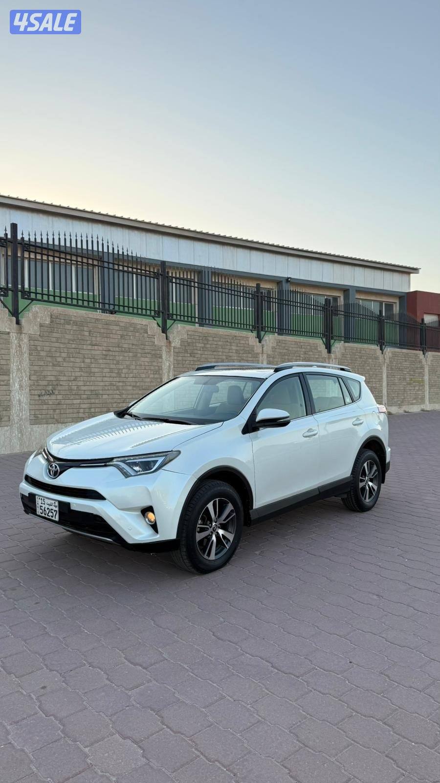 لبيع راف 4 شرط الفحص صبغ وكاله فل ابشن كامل مواصفات0