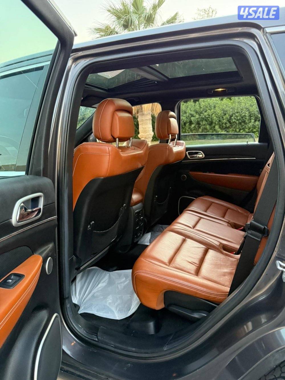 شروكي SRT موديل 2014 صبغ الوكاله وارد الوكاله بحاله ممتازه8