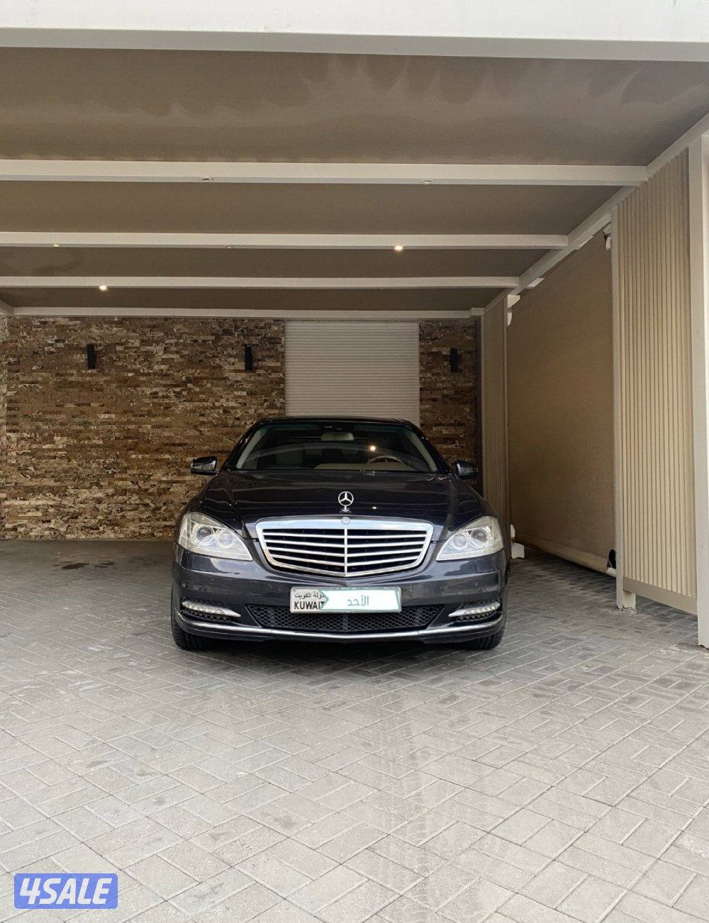 للبيع مرسيدس  حوت S300 لارج بانوراما بحالة ممتازة جداً0