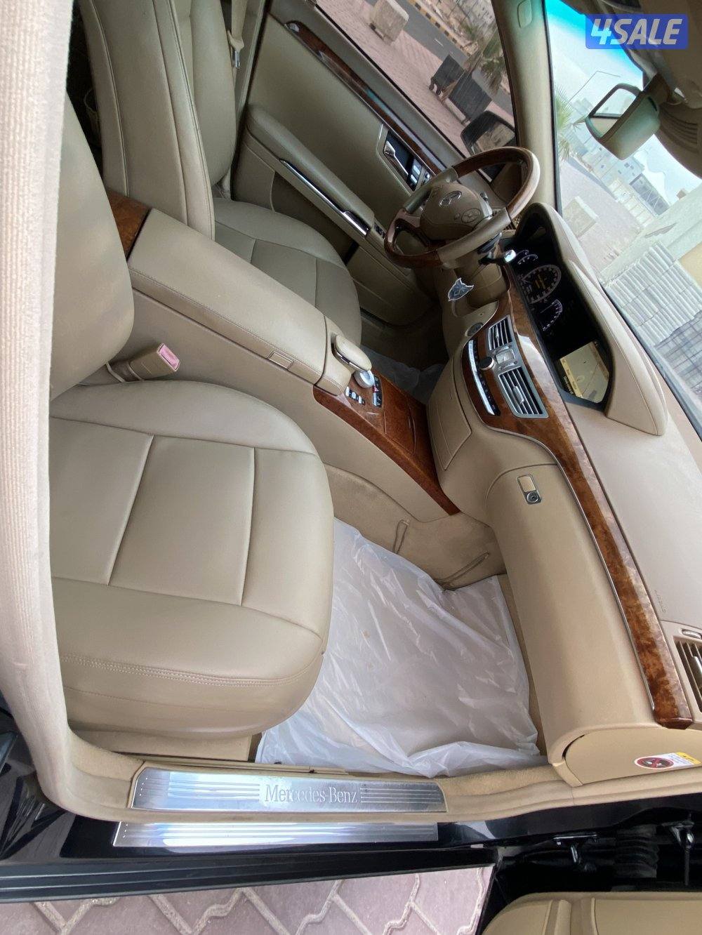 للبيع مرسيدس  حوت S300 لارج بانوراما بحالة ممتازة جداً13