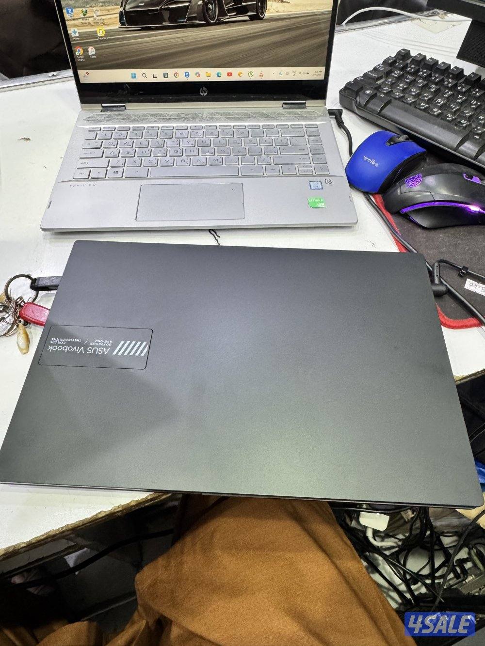 Asus vivobook ryzen 5 7000 series Ram 8GB DDR 5.  Storage 512GB ssd4