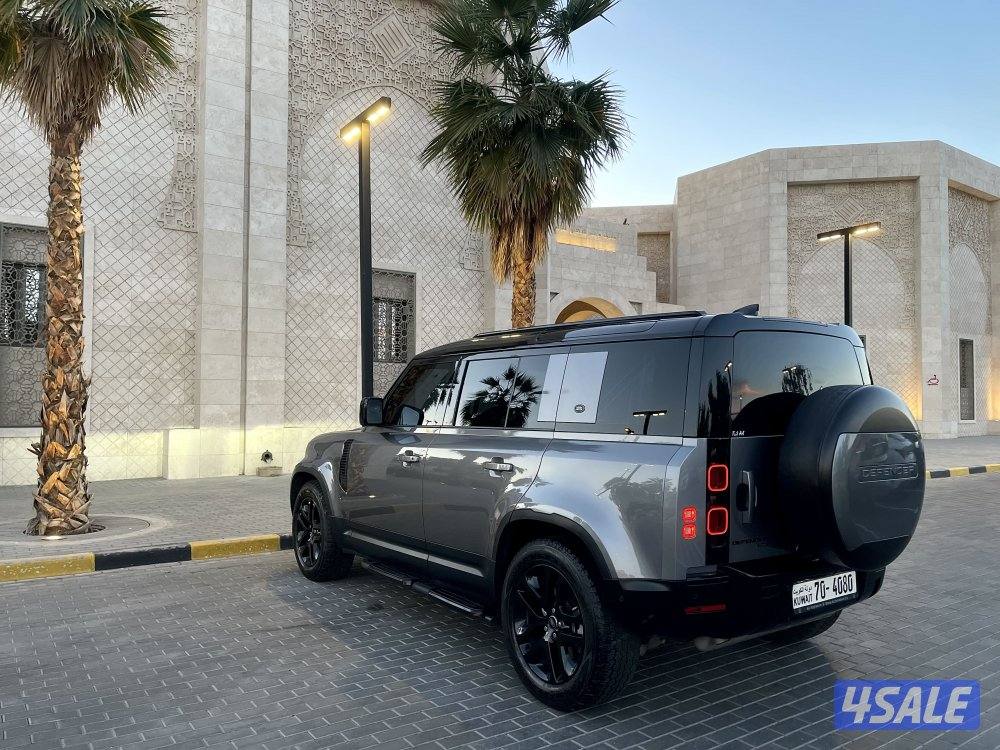 ديفندر 6 سلندر بلاك ايديشن 20237