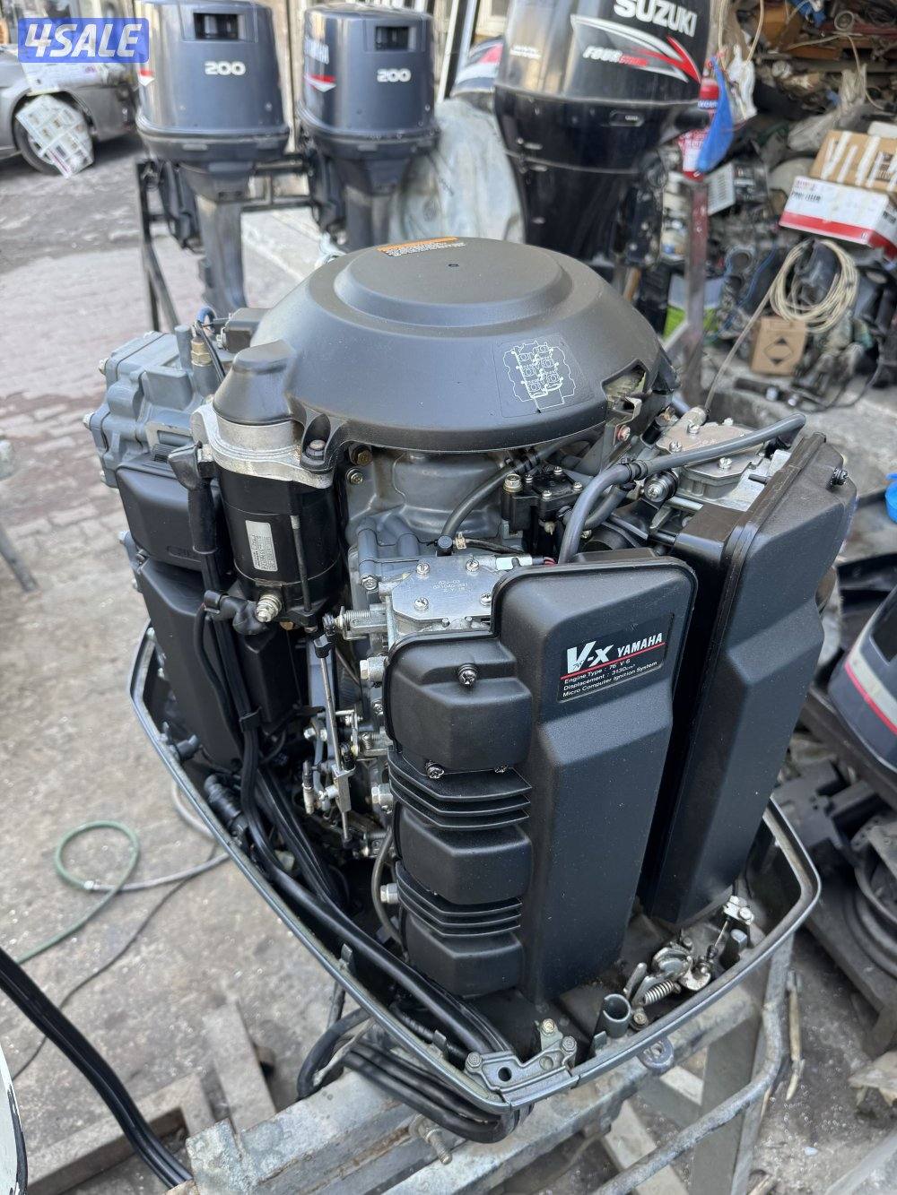 للبيع مكينة ياماها 225 حصان موديل 20037