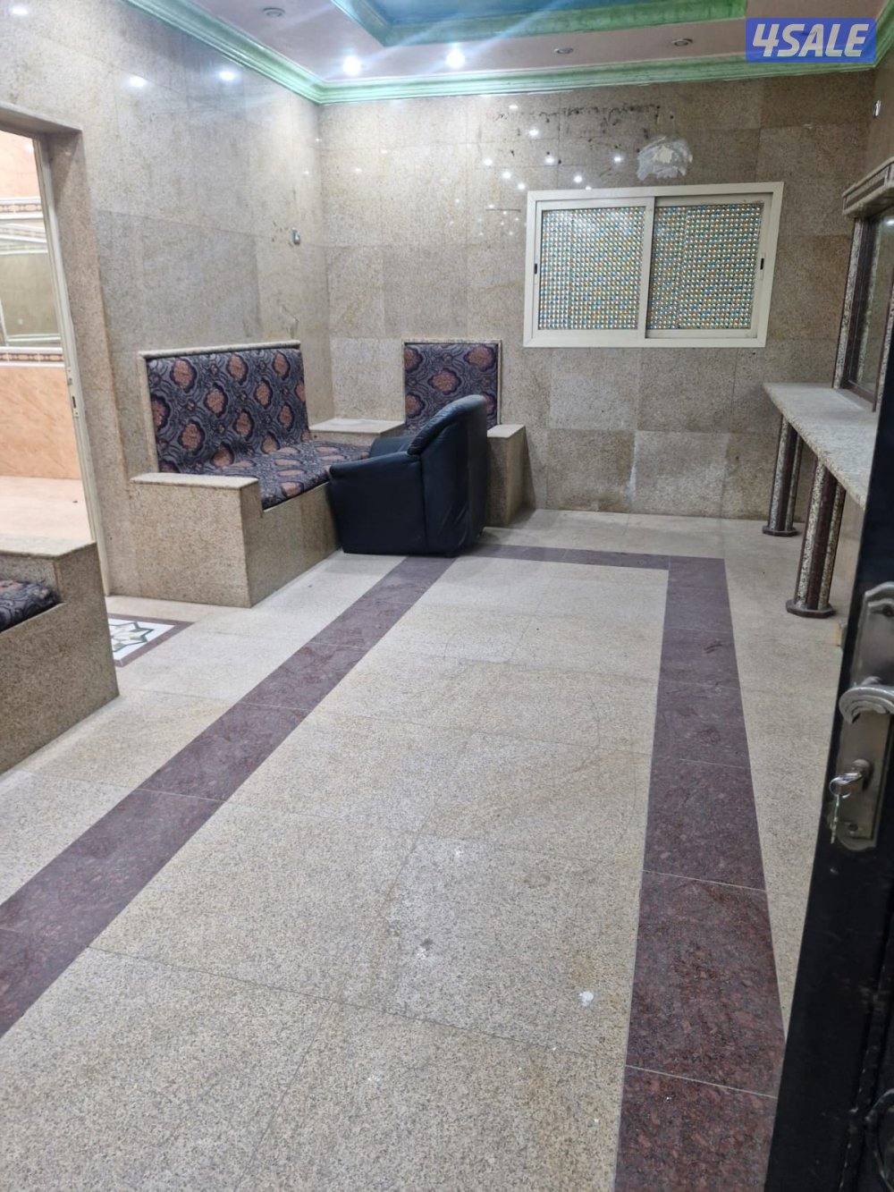 للبيع صالون نسائي بالرقعة1