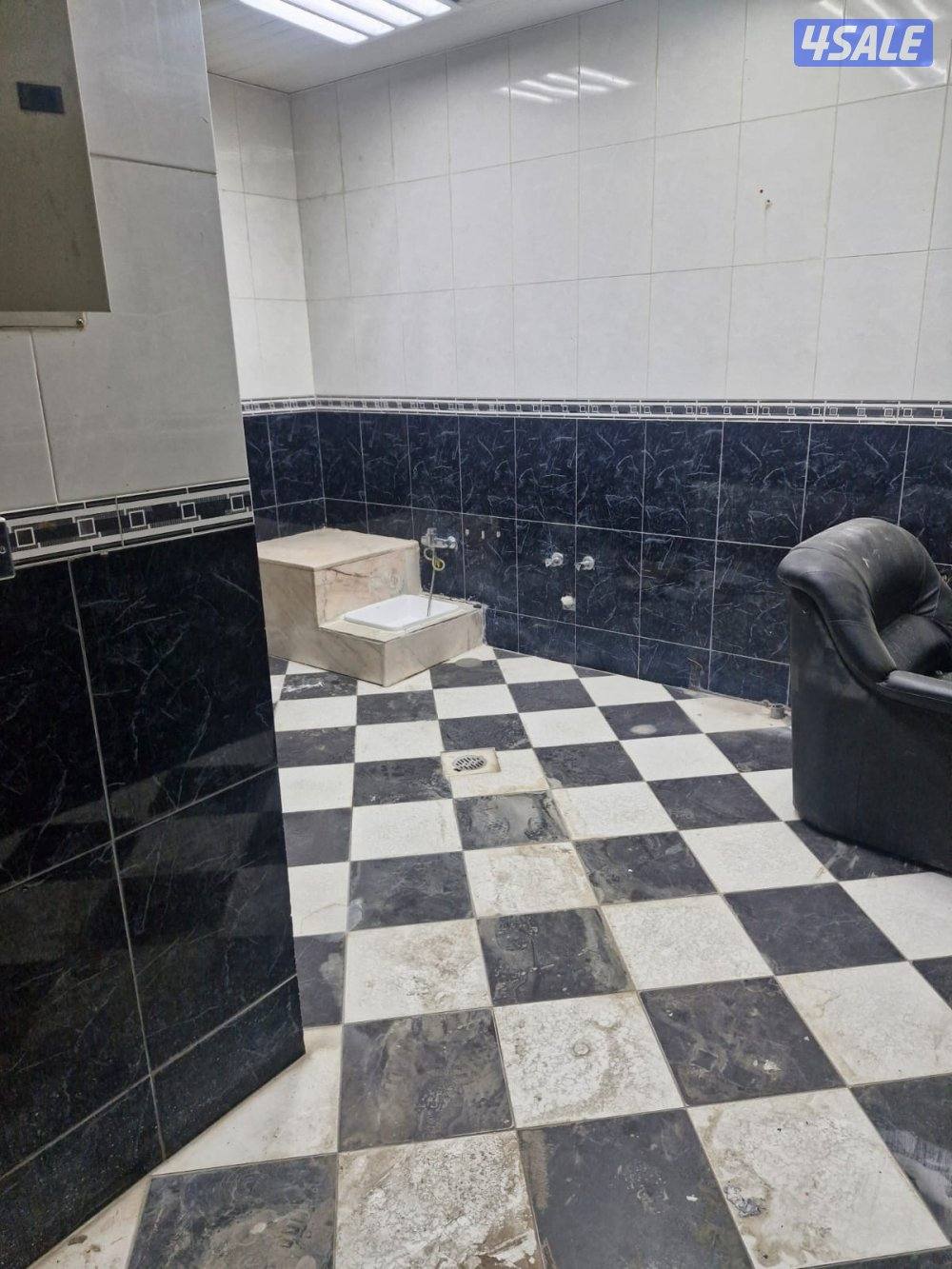 للبيع صالون نسائي بالرقعة6