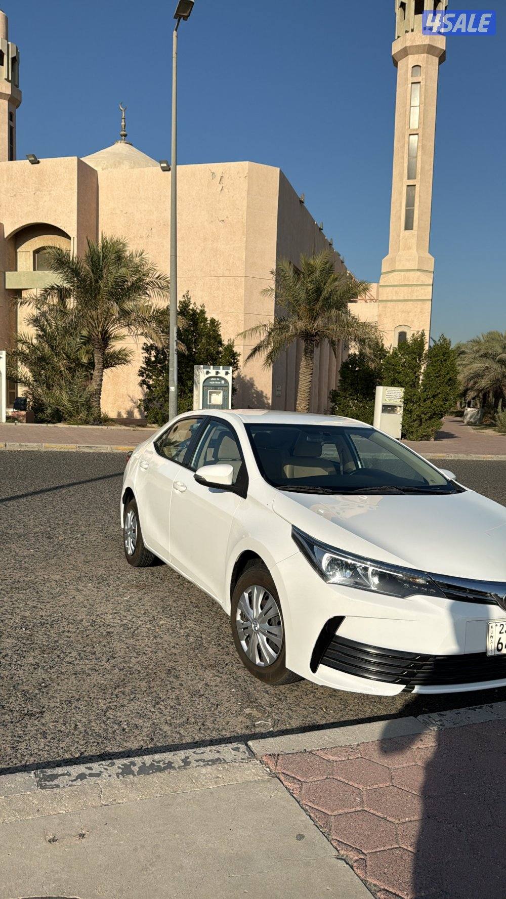 للبيع كورولا 20183