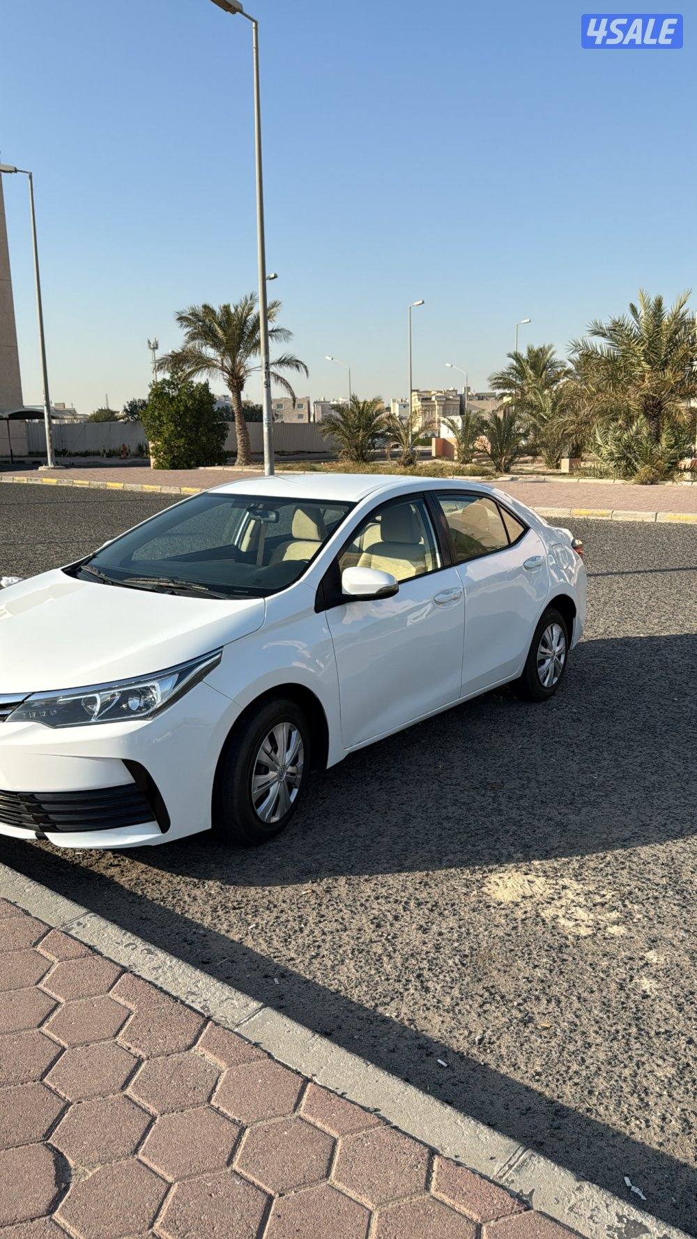 للبيع كورولا 20185