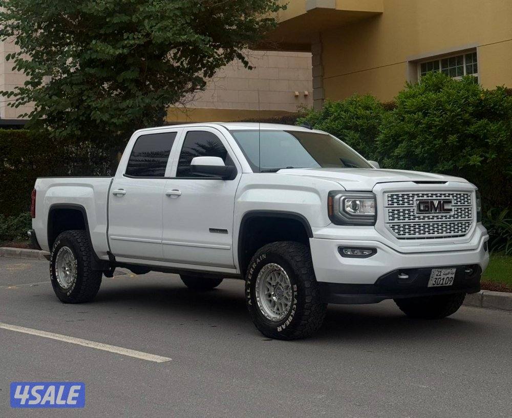 للبيع سييرا SLE موديل 2017 دبل قير4