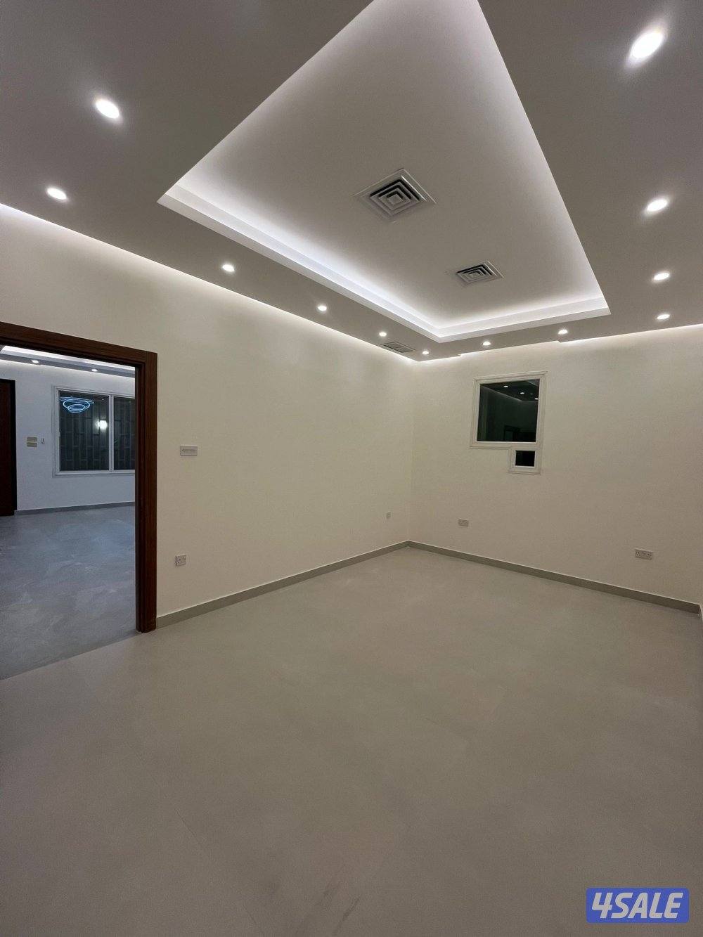 للإيجار شقه في الزهراء1