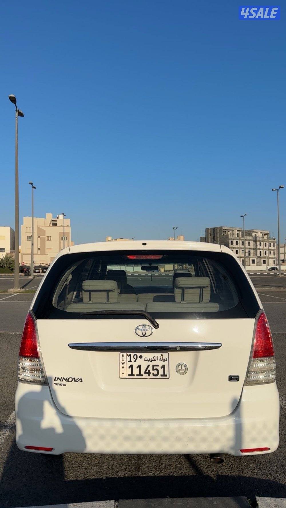 تويوتا انوفا 20103