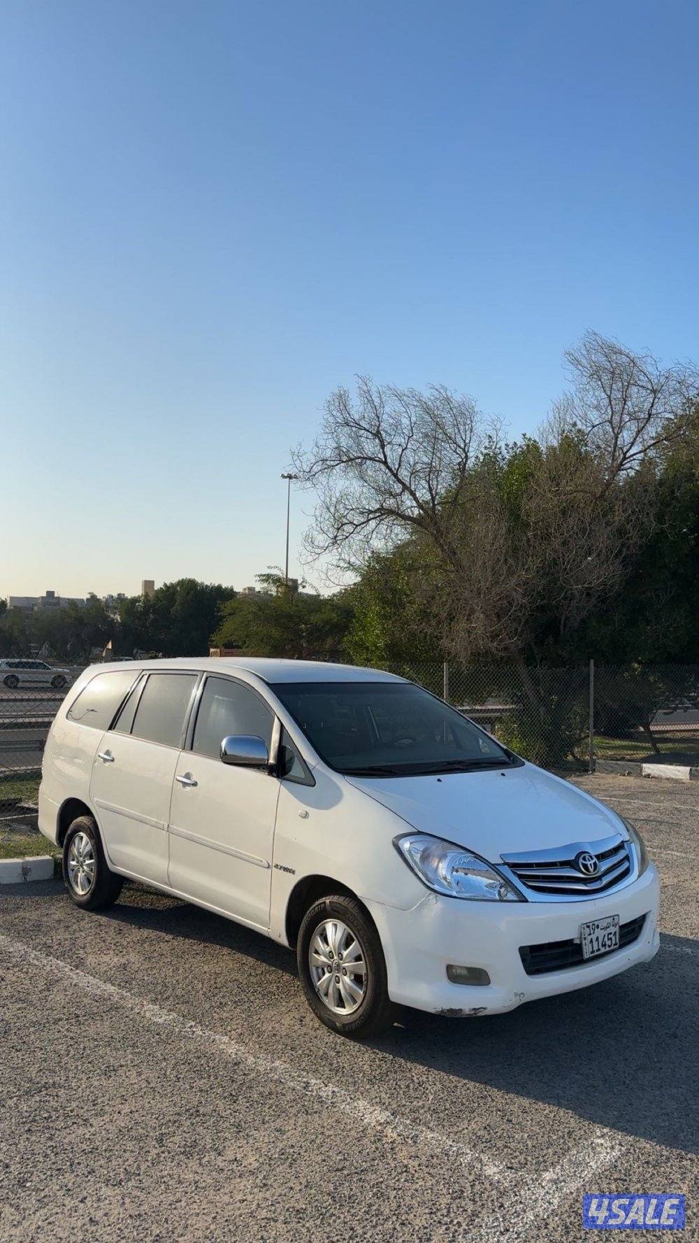 تويوتا انوفا 20104