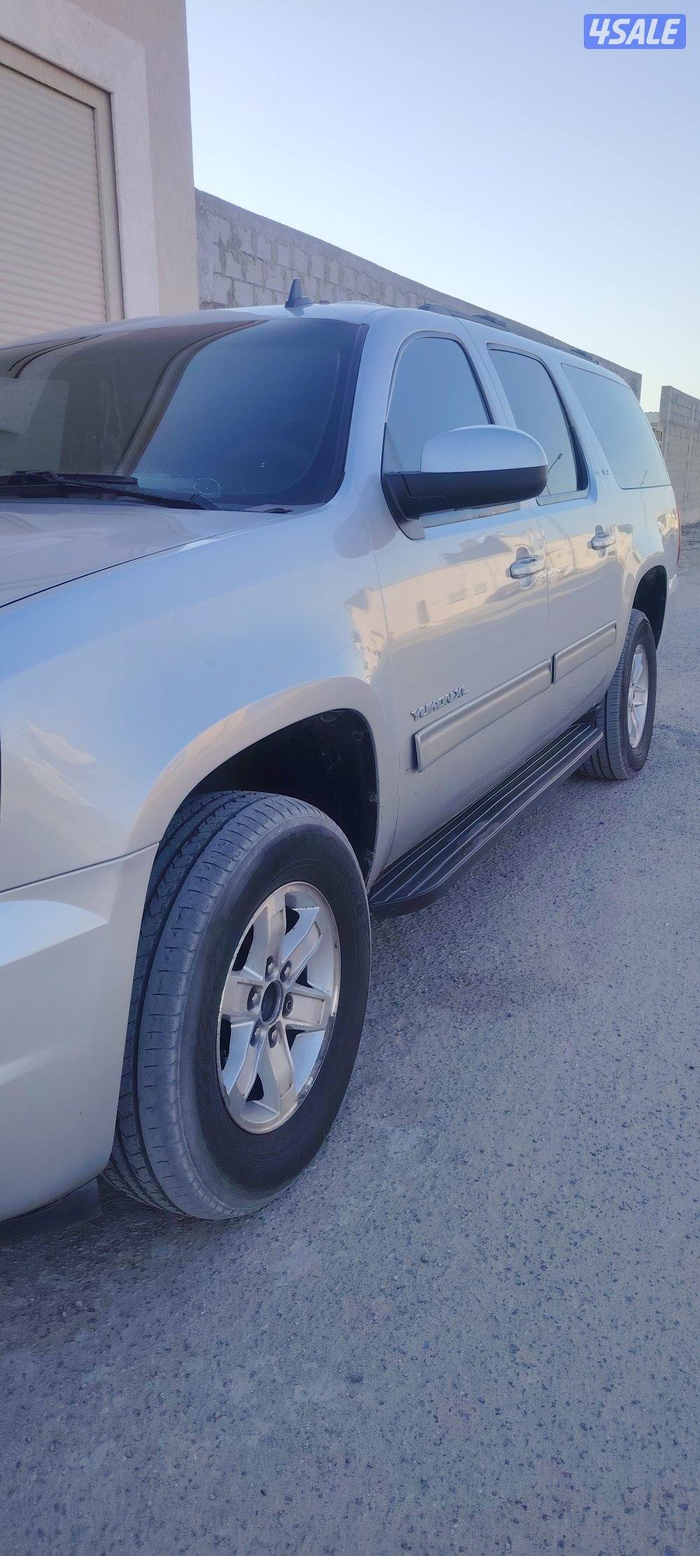 جي ام سي  يوكن XL استعمال يومي بحاله جيده جدا1