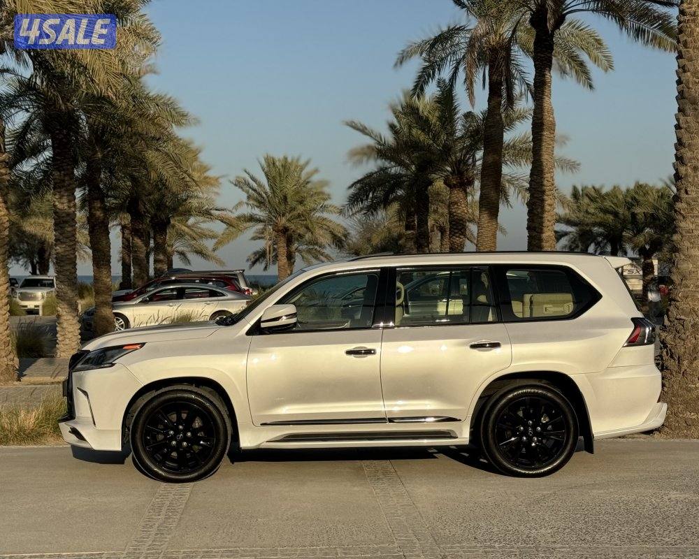 للبيع لكزس بلاك ايدشن1