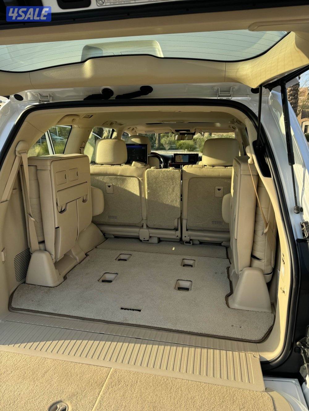 للبيع لكزس بلاك ايدشن11