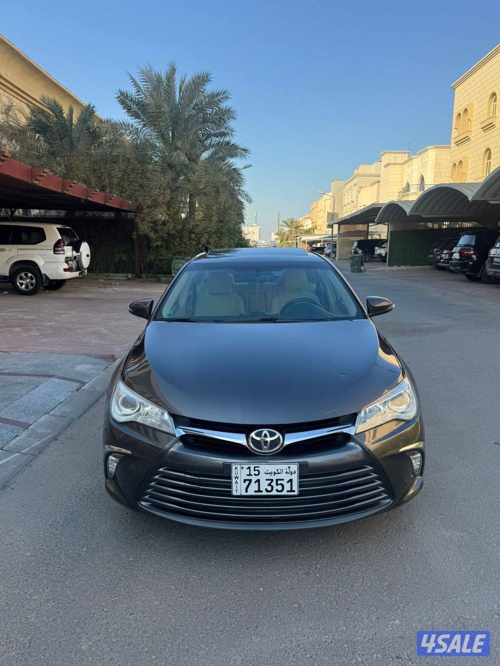 كامري 2017 بحاله نادره ماشي 81 الف سيرفس وكالهGLX فل اوبشن1