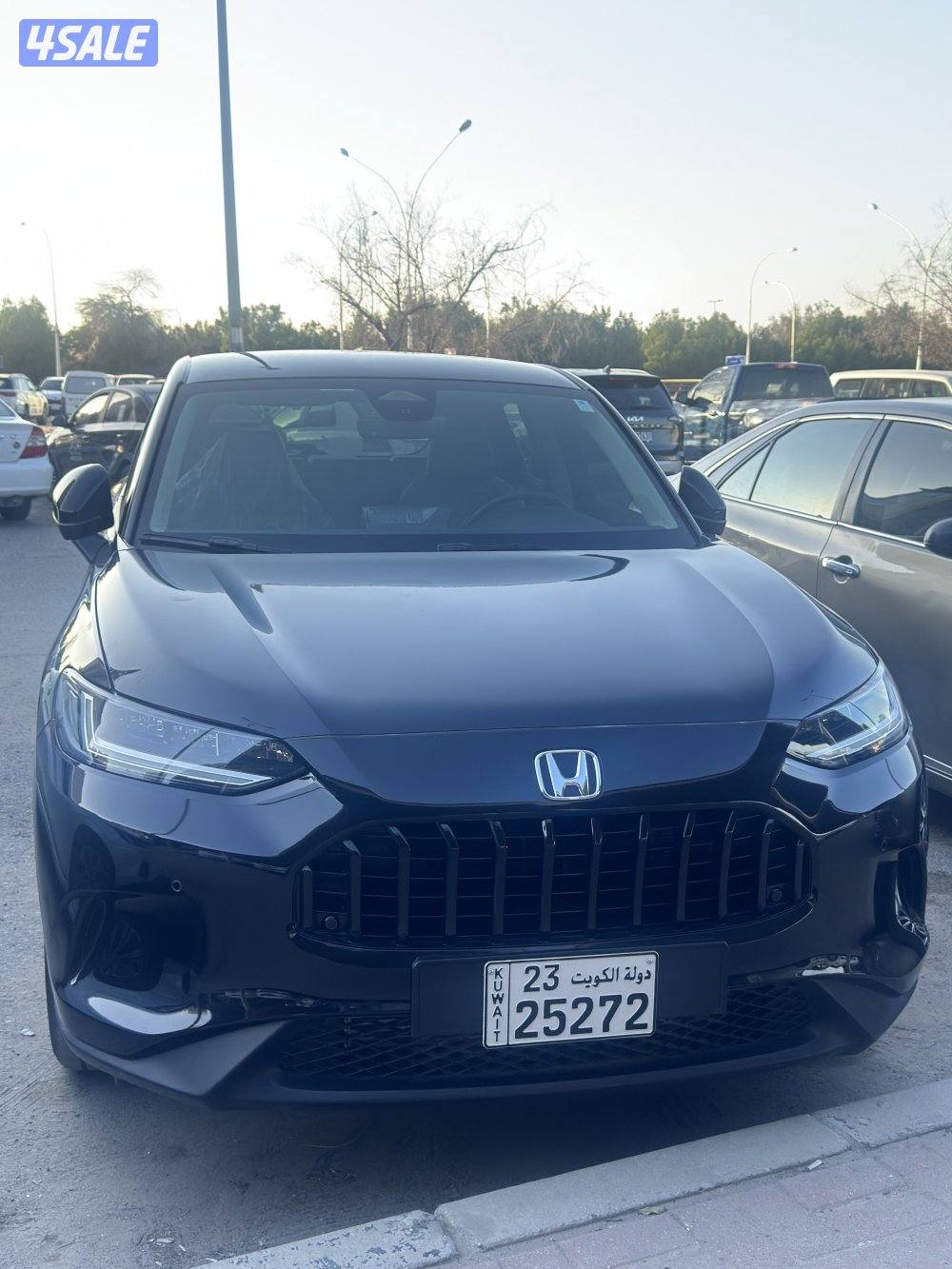 للبيع جيب هوندا ZRV1