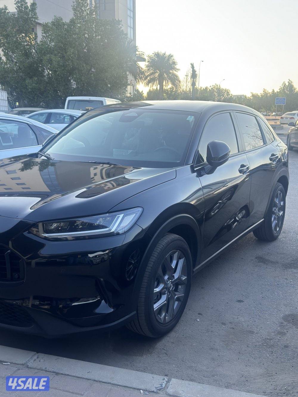 للبيع جيب هوندا ZRV4