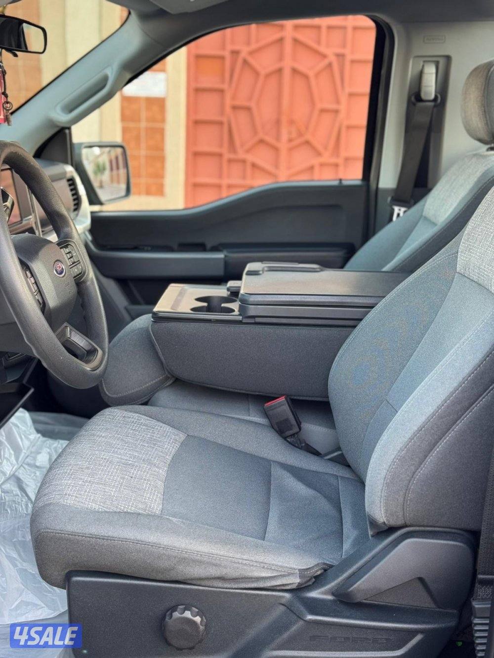 وانيت فور 2021 بدون دبل عداد 1832