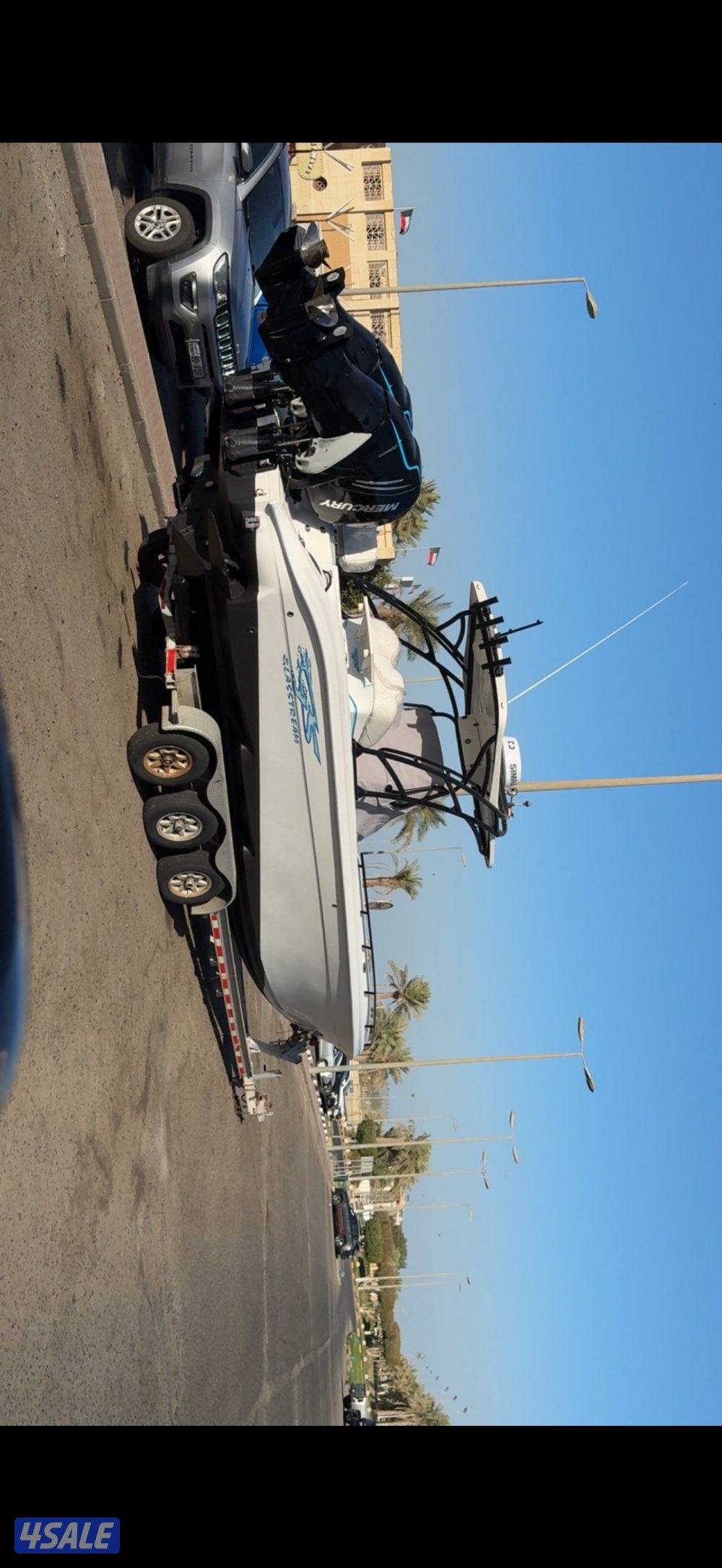 للبيع طراد جلاستريم امريكي ٣٢ قدم موديل ٢٠١٣1