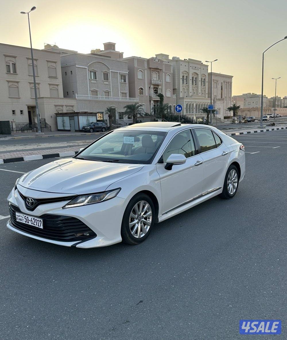 للبيع كامري 2019 شرط الفحص بالكامل0
