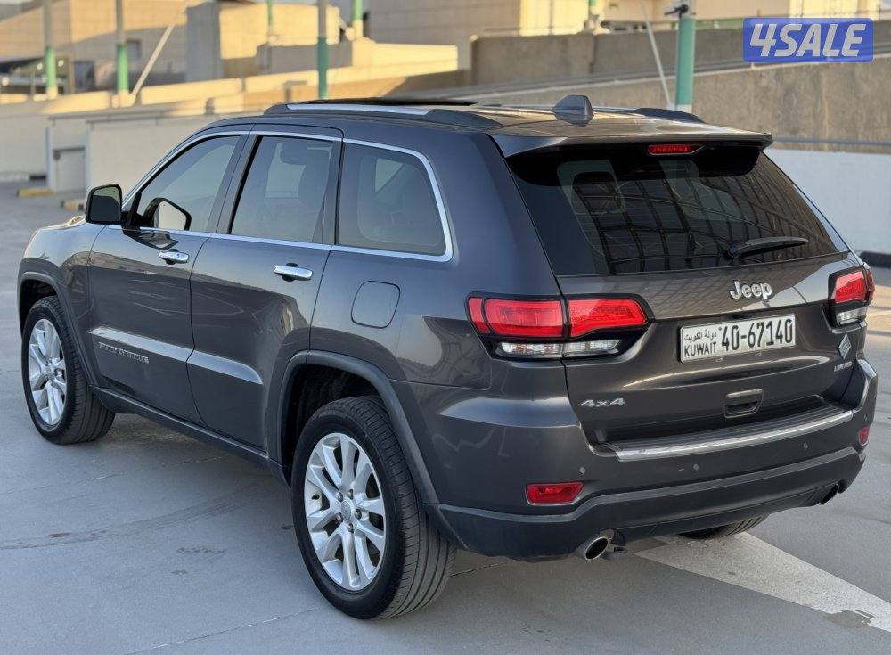 جراند شيروكي ليمتد اعلى درجه 2017 عداد 160 وارد الوكالة شرط الفحص1