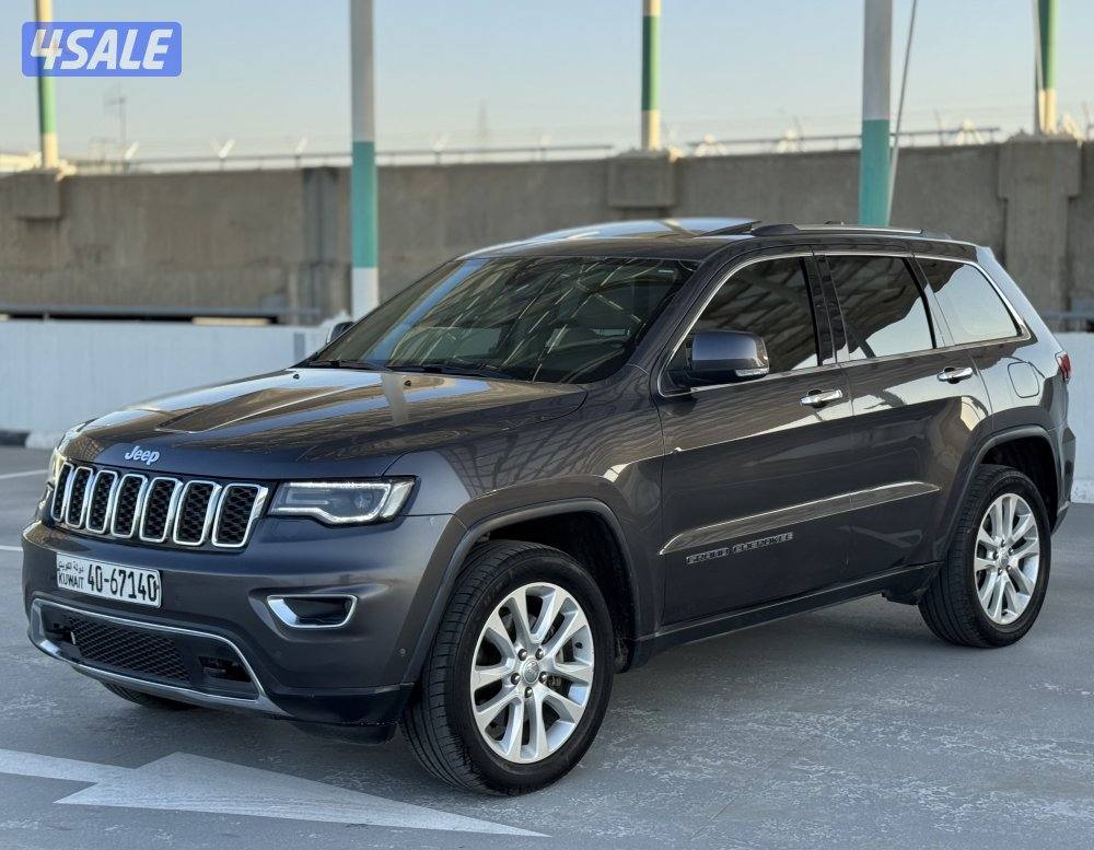 جراند شيروكي ليمتد اعلى درجه 2017 عداد 160 وارد الوكالة شرط الفحص4