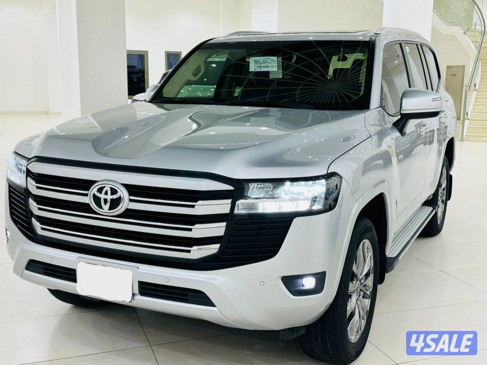 للبيع تويوتا لاندكروس K 4 GXR  موديل 20251