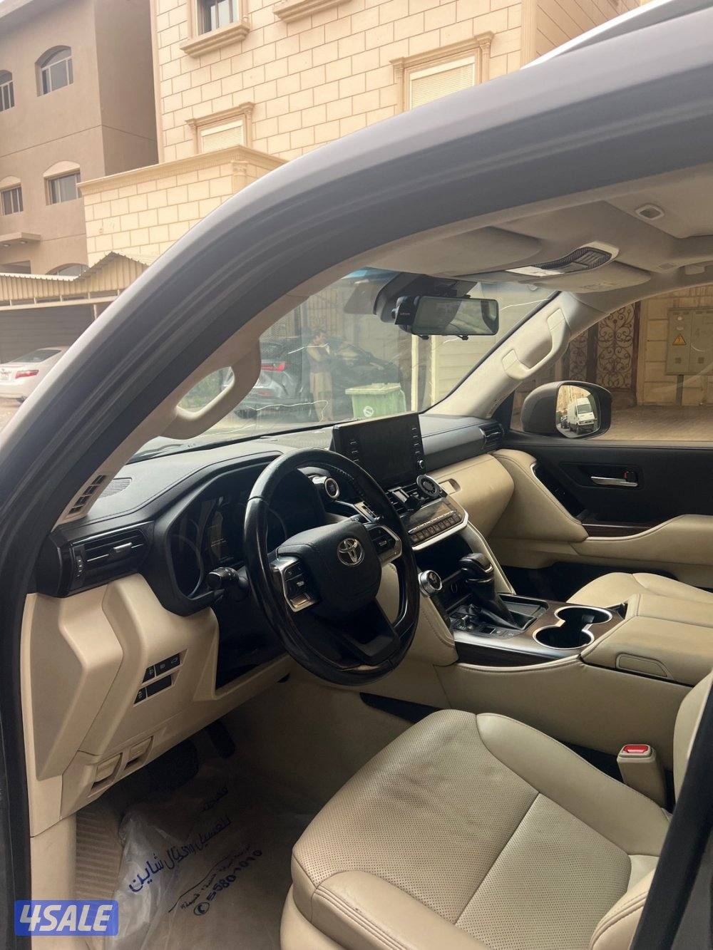 لاند كروز الساير ٢٠٢٢ ايرو اس بدون تيربو صبغ الوكالة فل حمايه ماشي 2105