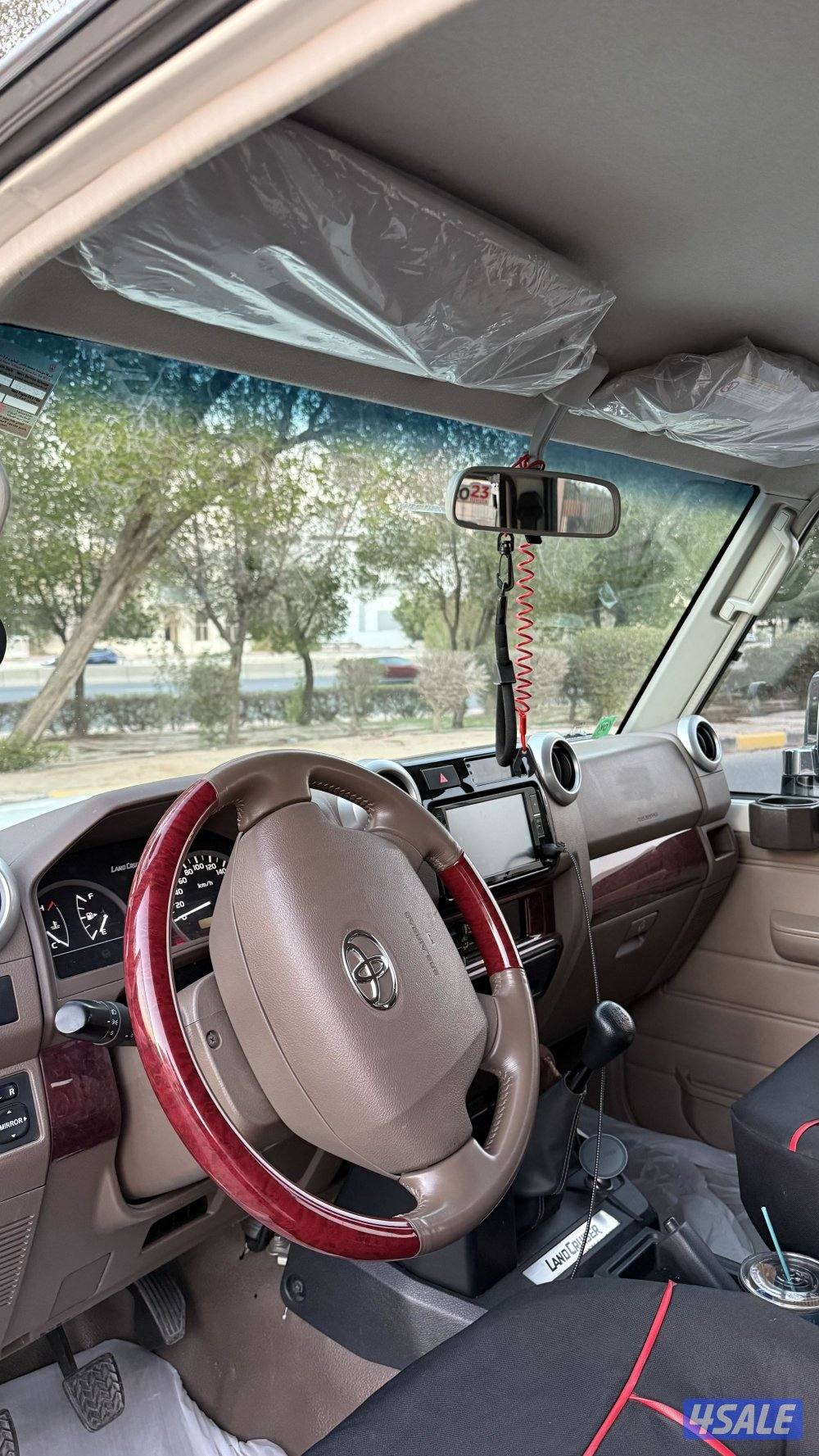 للبيع ربع 2023 ممشى قليل5