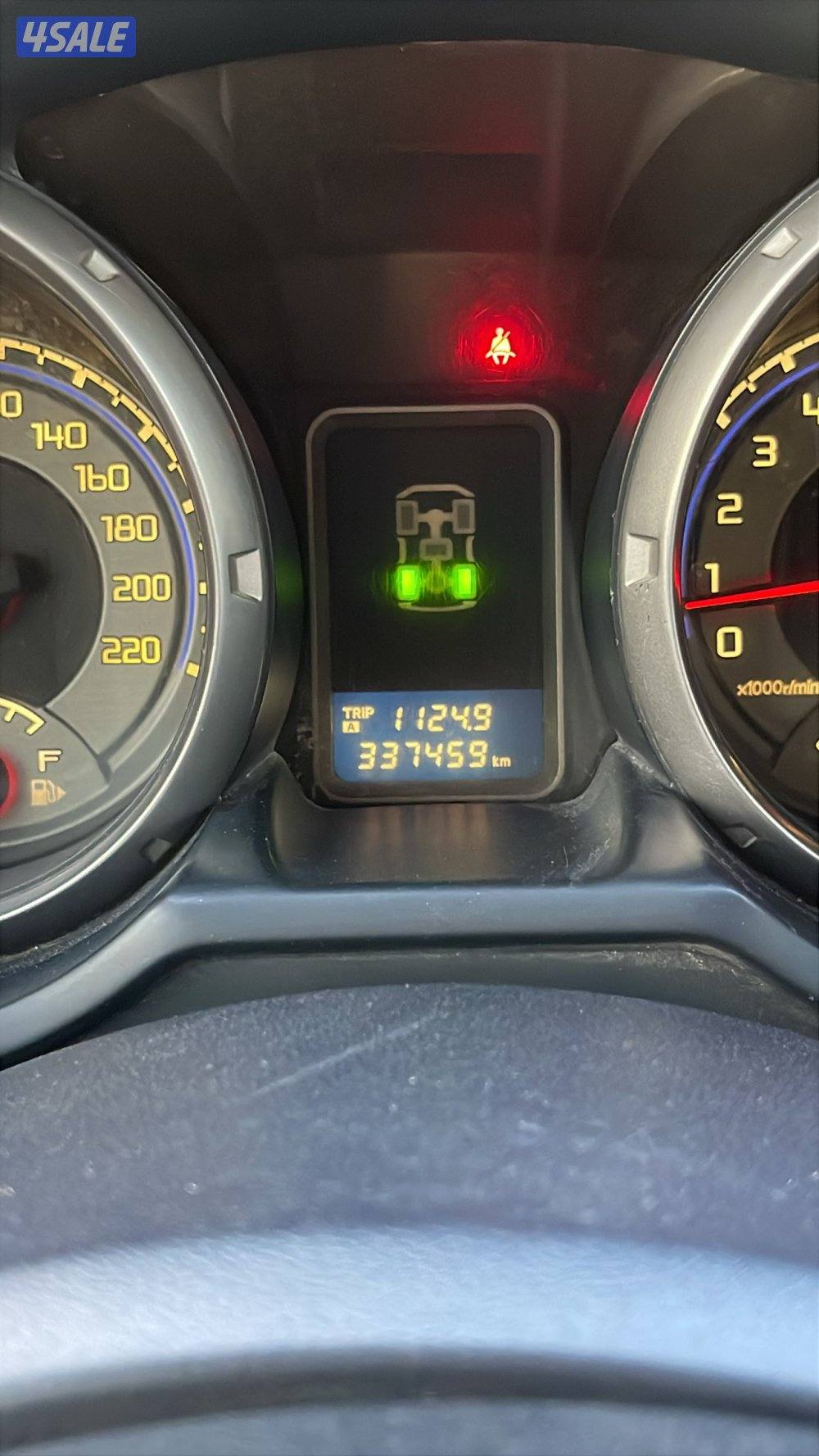 للبيع باجيرو مكينه صغيره بحاله ممتازه6