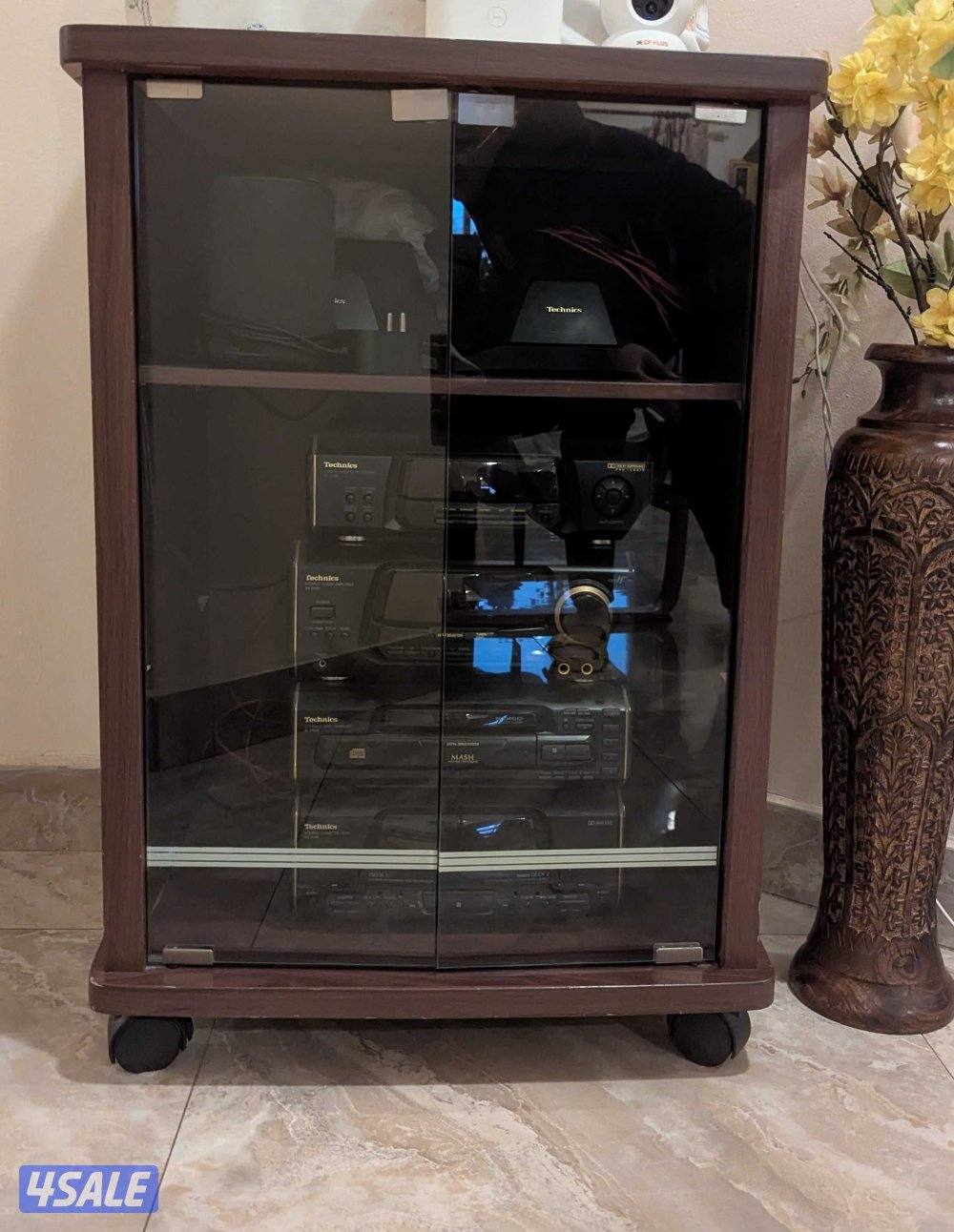 Home furniture & electronics - Relocating soon - All items must go6