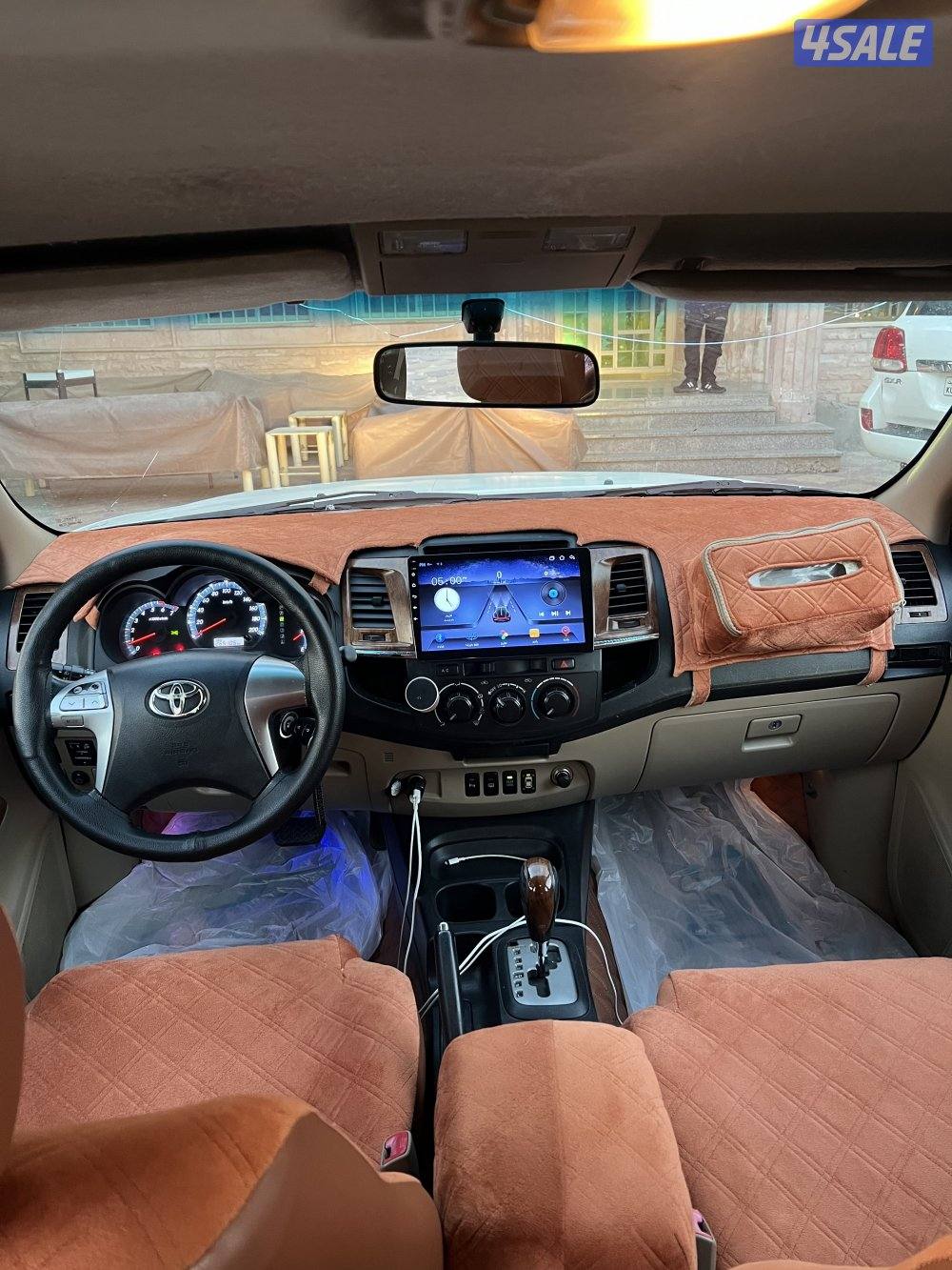 للبيع فورتنر موديل 2014 شرط الفحص6