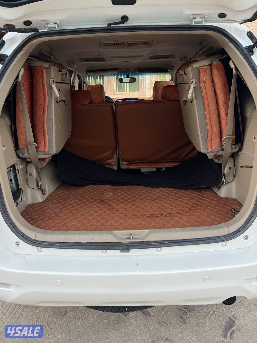 للبيع فورتنر موديل 2014 شرط الفحص8