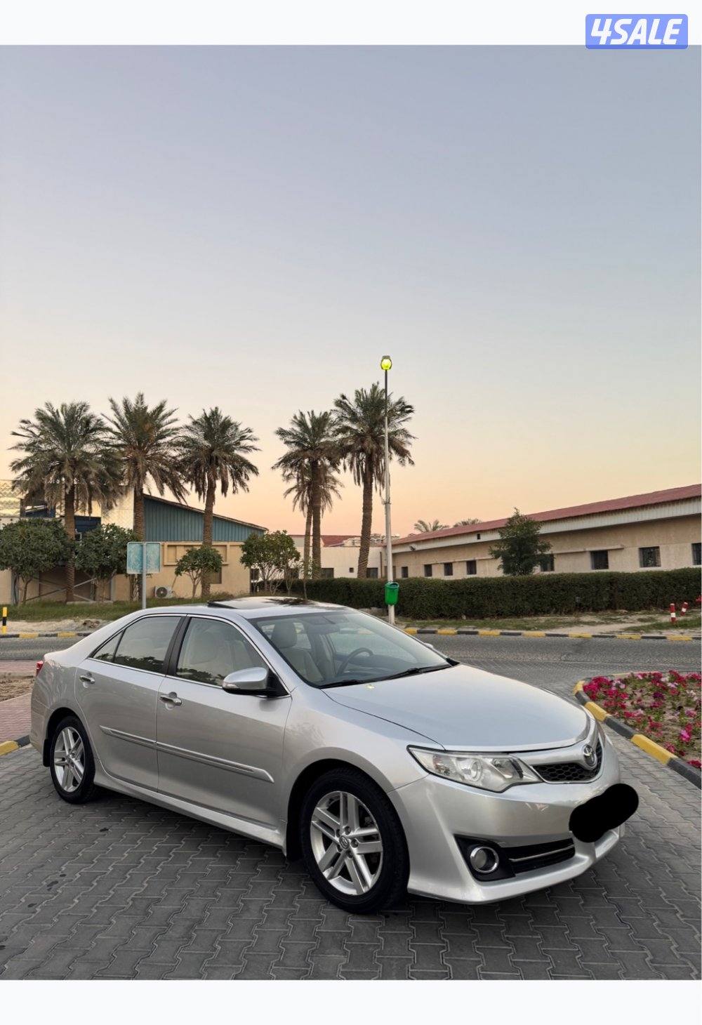 للبيع كامري GLX 2013 ماشي 198 الف الساير0