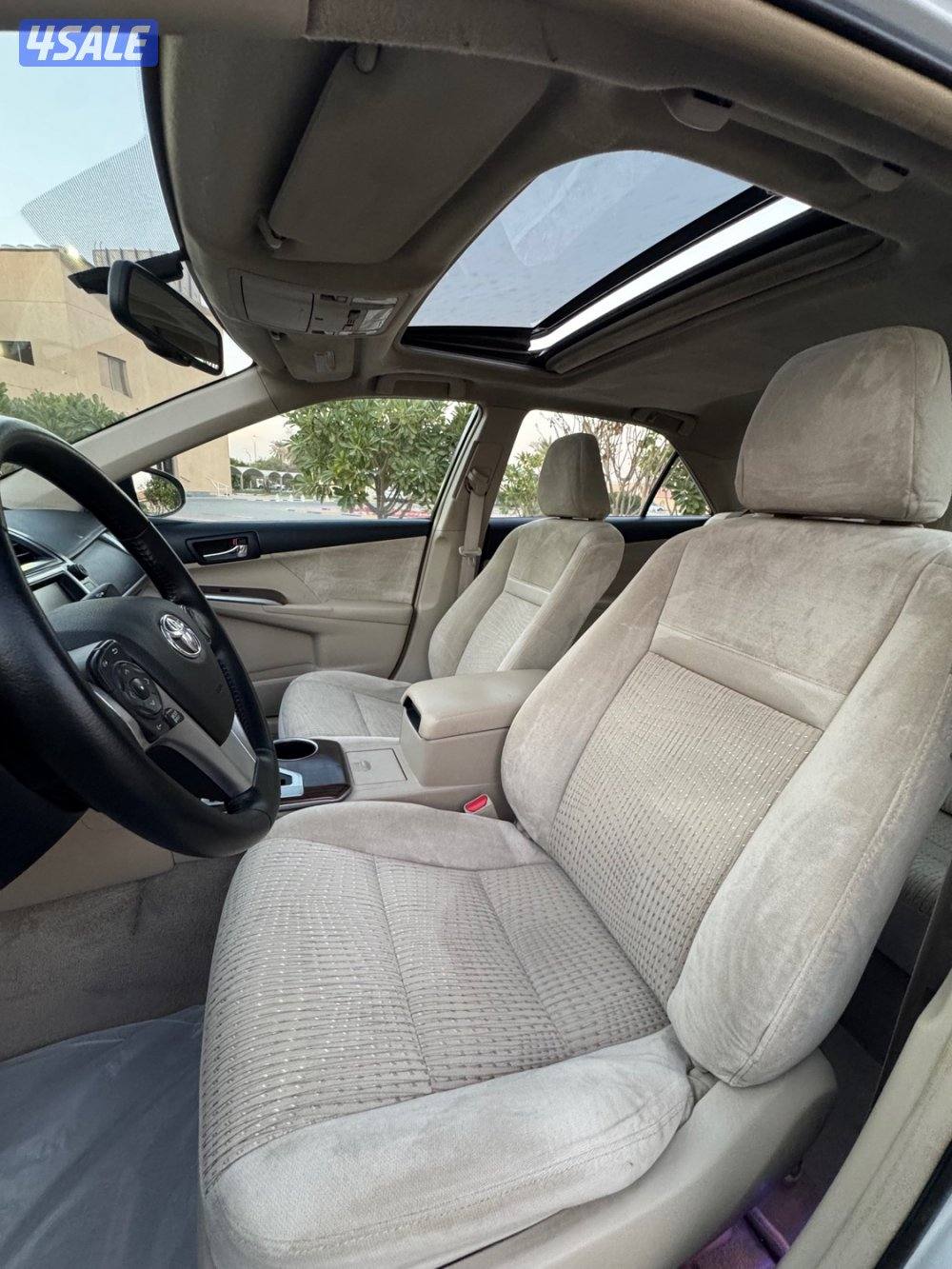 للبيع كامري GLX 2013 ماشي 198 الف الساير9