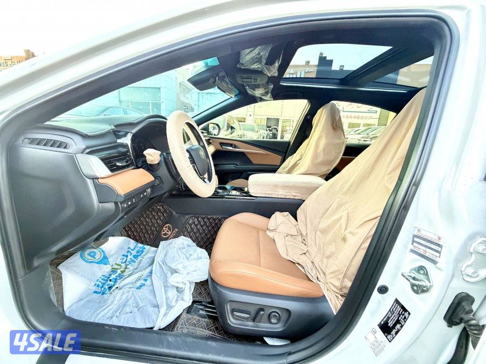 تويوتا GLE الساير 2025 (راس شاصي )4