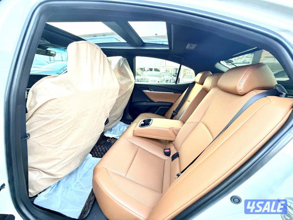 تويوتا GLE الساير 2025 (راس شاصي )6