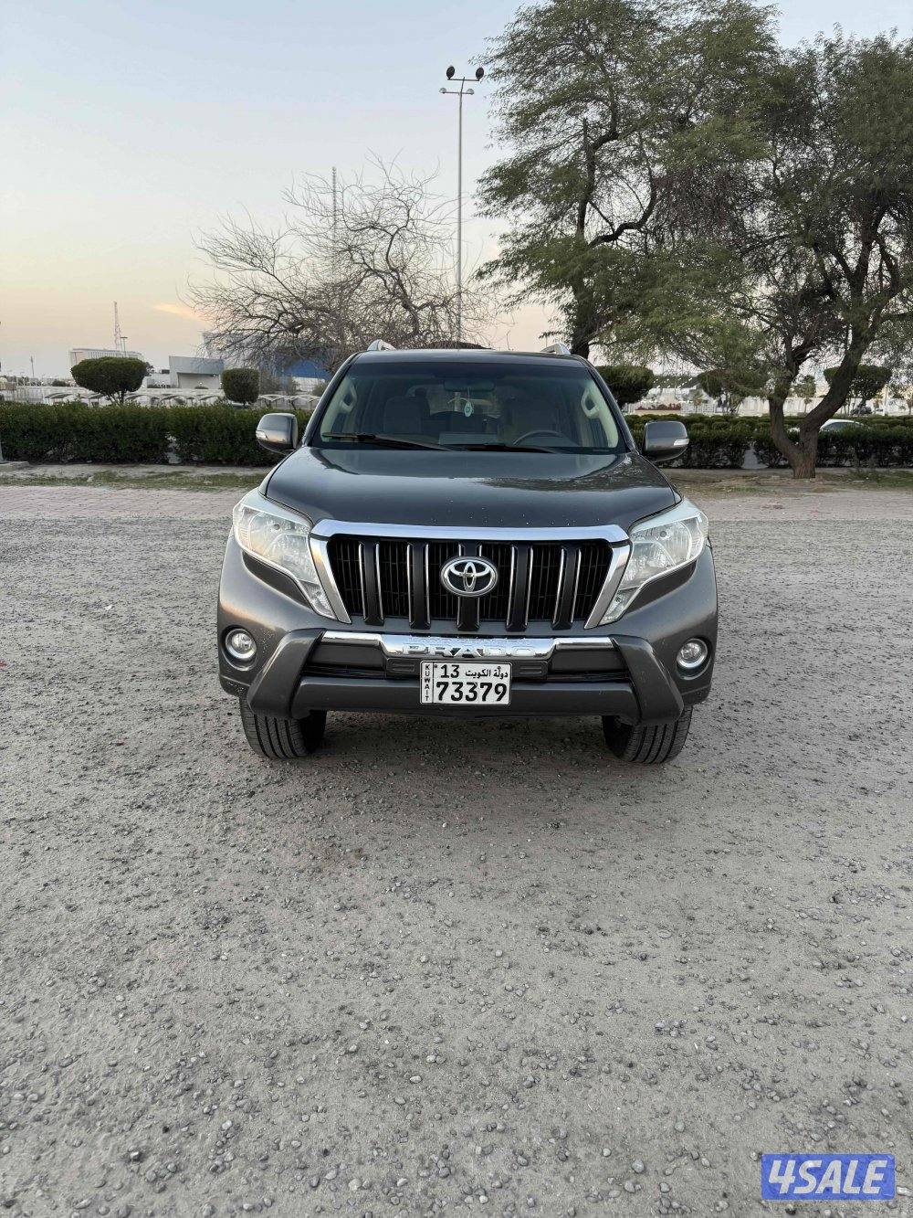 للبيع برادو 2015 سلندر 61